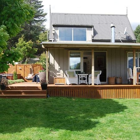 Private Cottage With Spa And Amazing Lake Views Closeburn ภายนอก รูปภาพ