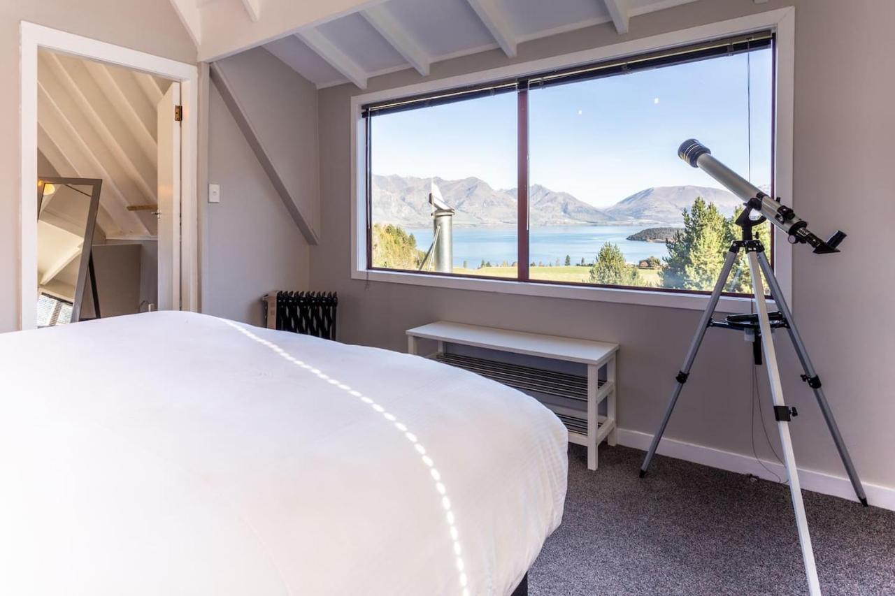 Private Cottage With Spa And Amazing Lake Views Closeburn ภายนอก รูปภาพ