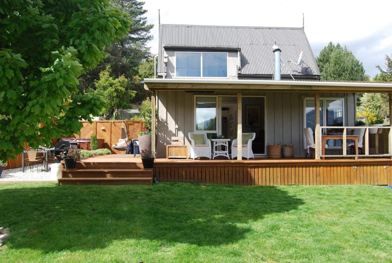 Private Cottage With Spa And Amazing Lake Views Closeburn ภายนอก รูปภาพ